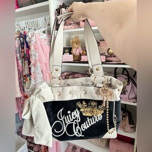 Juicy Couture Black and Cream Daydreamer bag